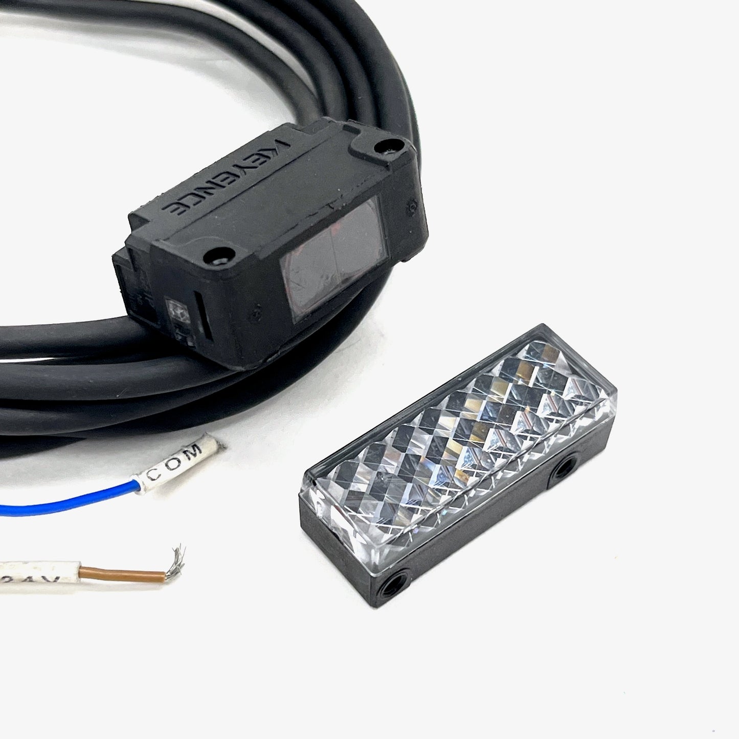 Keyence PZ‑G61P Retro‑Reflective Photoelectric Sensor PNP 10‑30VDC Long‑Range