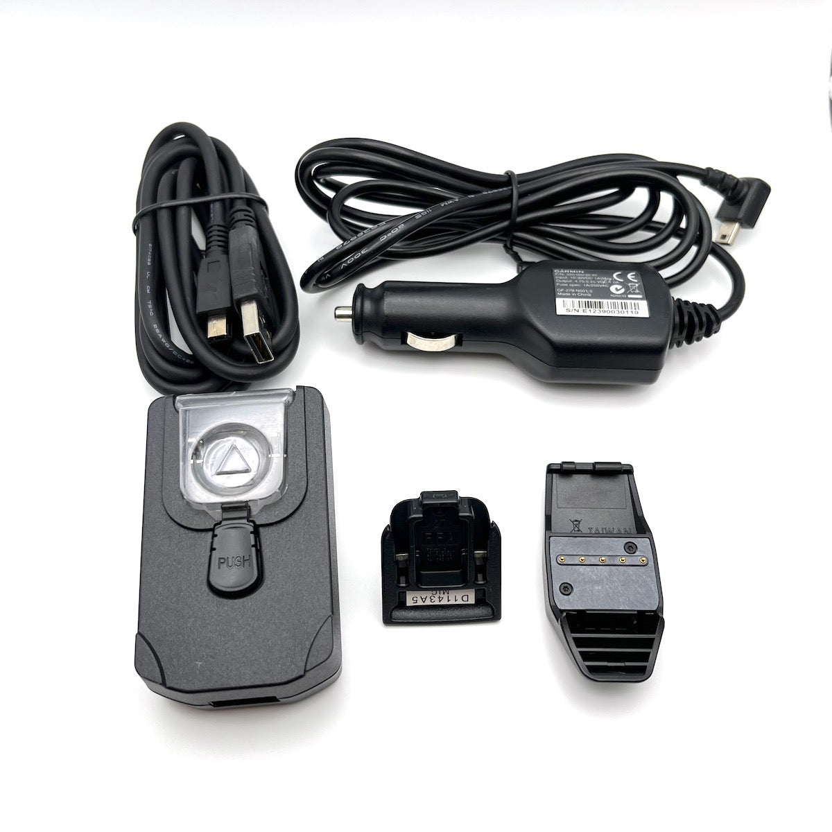 Adapter KIT AC 220V DC 12V for Garmin T5 KIT with cable and clip New