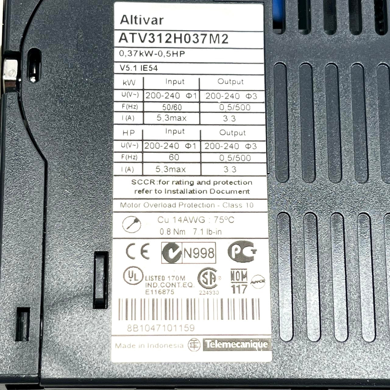 Schneider Altivar ATV312H037M2 0.37kW 200-240V VFD Inverter