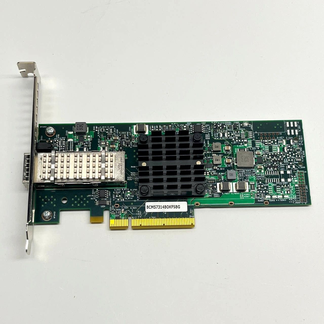 Broadcom BCM957304A3040C_15 PCIe 10Gb SFP+ Network Adapter