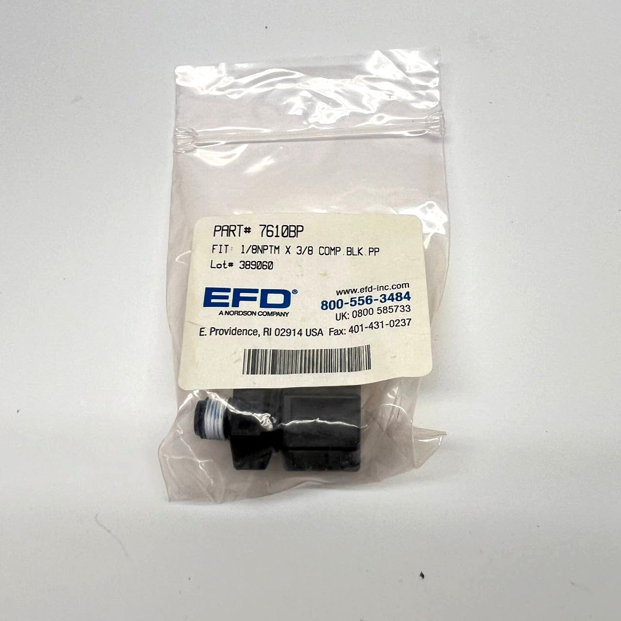 EFD 7610BP 1/8 NPTM to 3/8 Compression Adapter Black PP