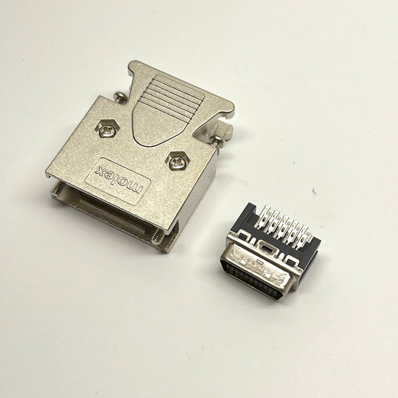 Molex XMC60033-F 24-pin micro connector insert + metal hood shell