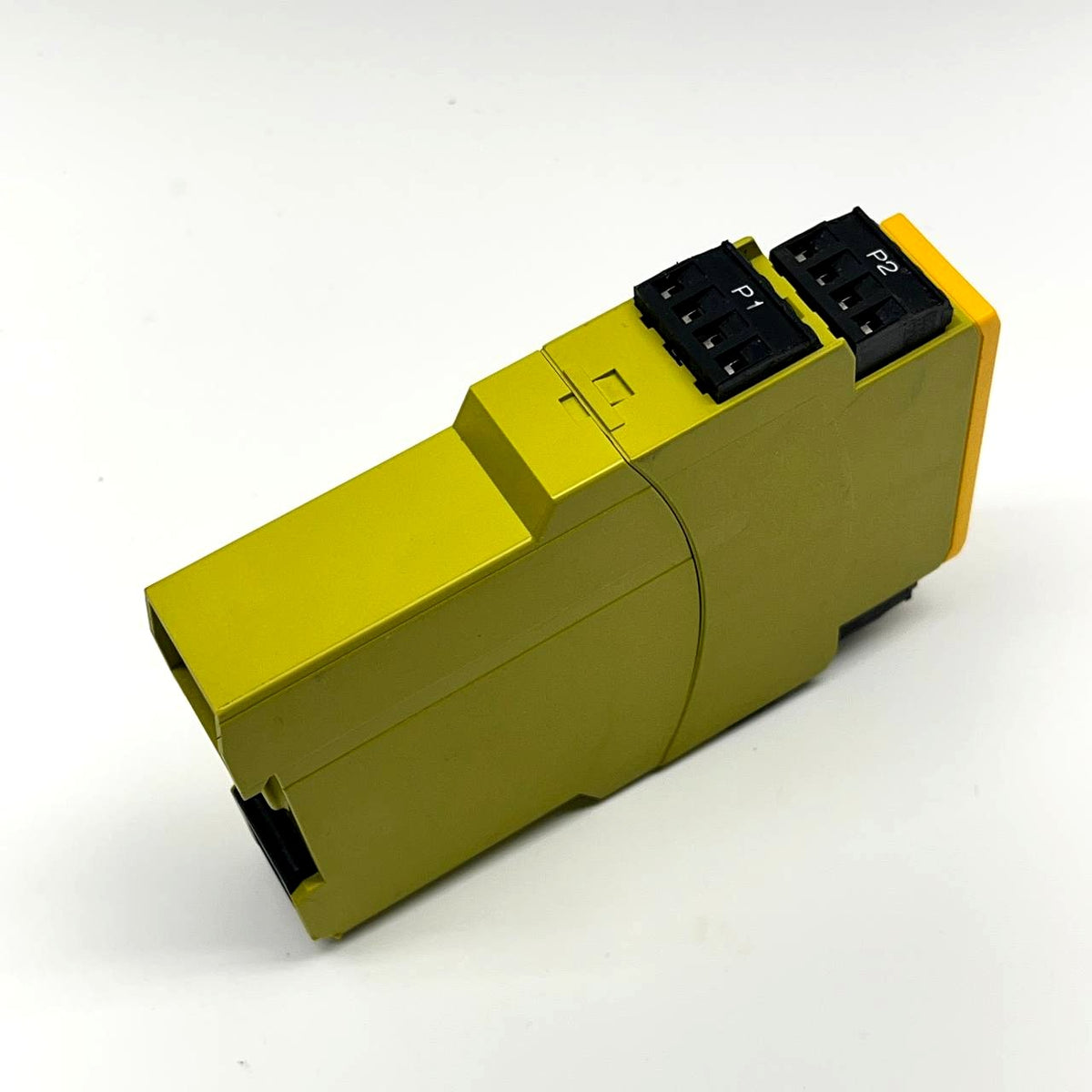 Pilz PNOZ X2P Safety Relay 24VAC/DC 2 n/o DIN-rail