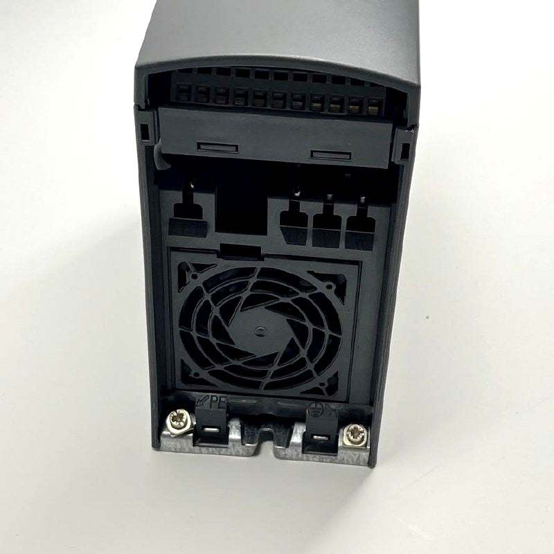 Siemens MICROMASTER 440 Inverter 6SE6440-2AB15-5AA1 200-240V 0.55kW