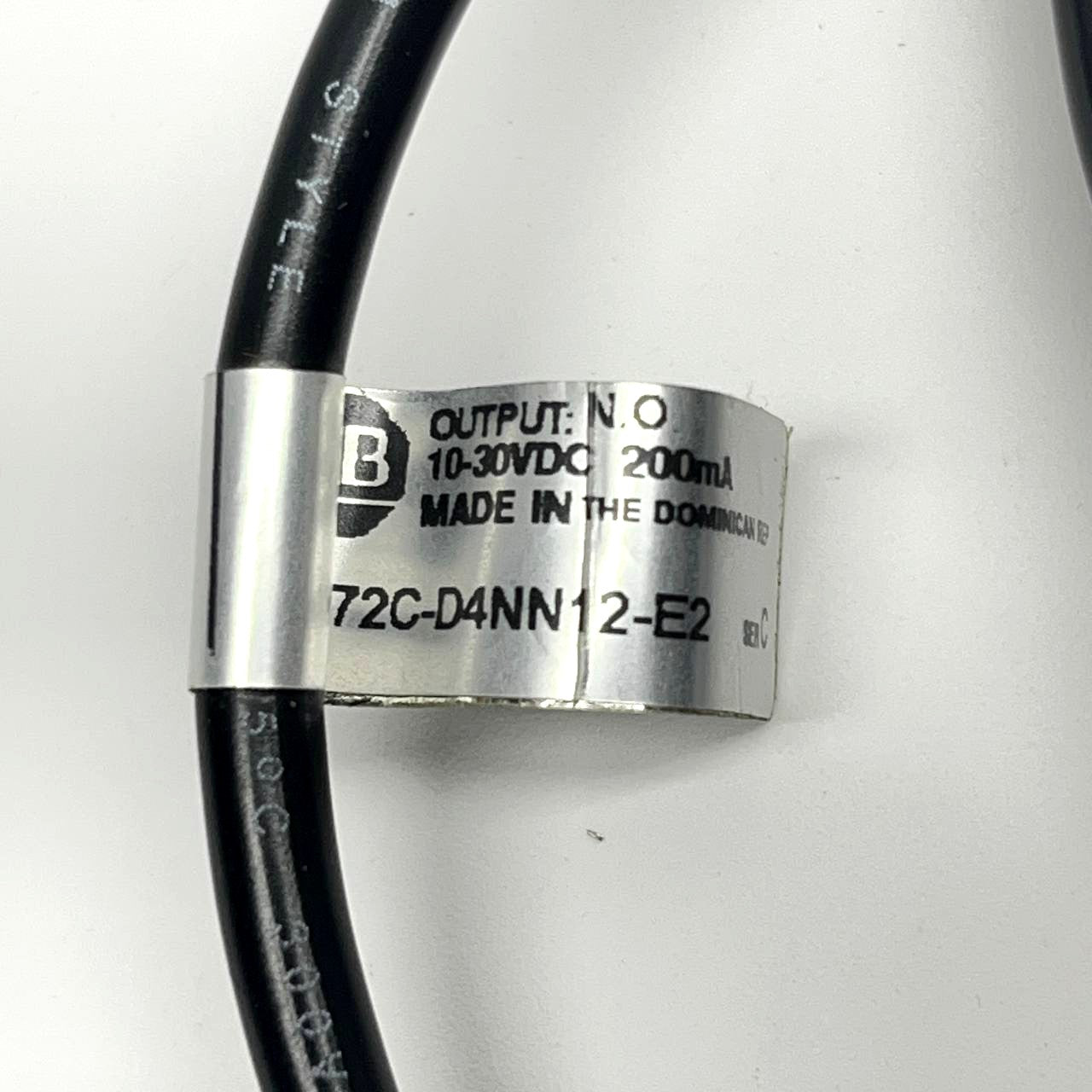 Allen-Bradley 872C-D4NN12-E2 Inductive Proximity Sensor 12mm NPN 10-30VDC