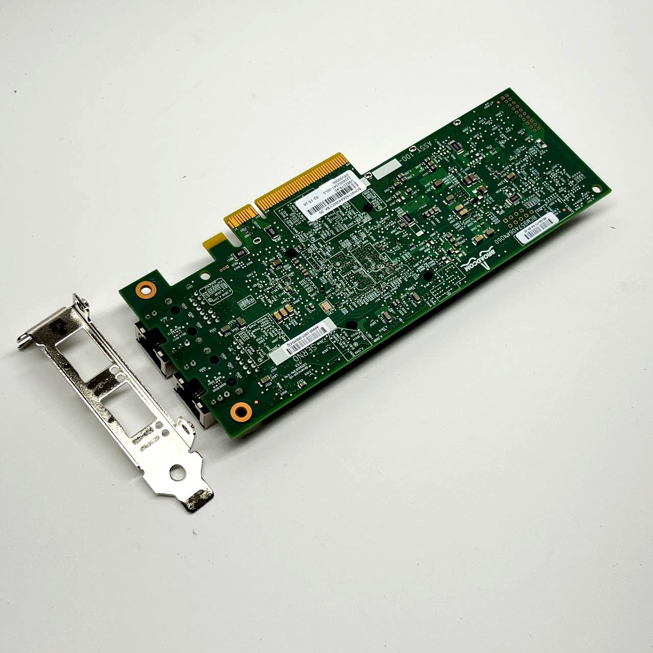 Broadcom BCM957406A4060 10GbE Dual-Port PCIe Network Adapter