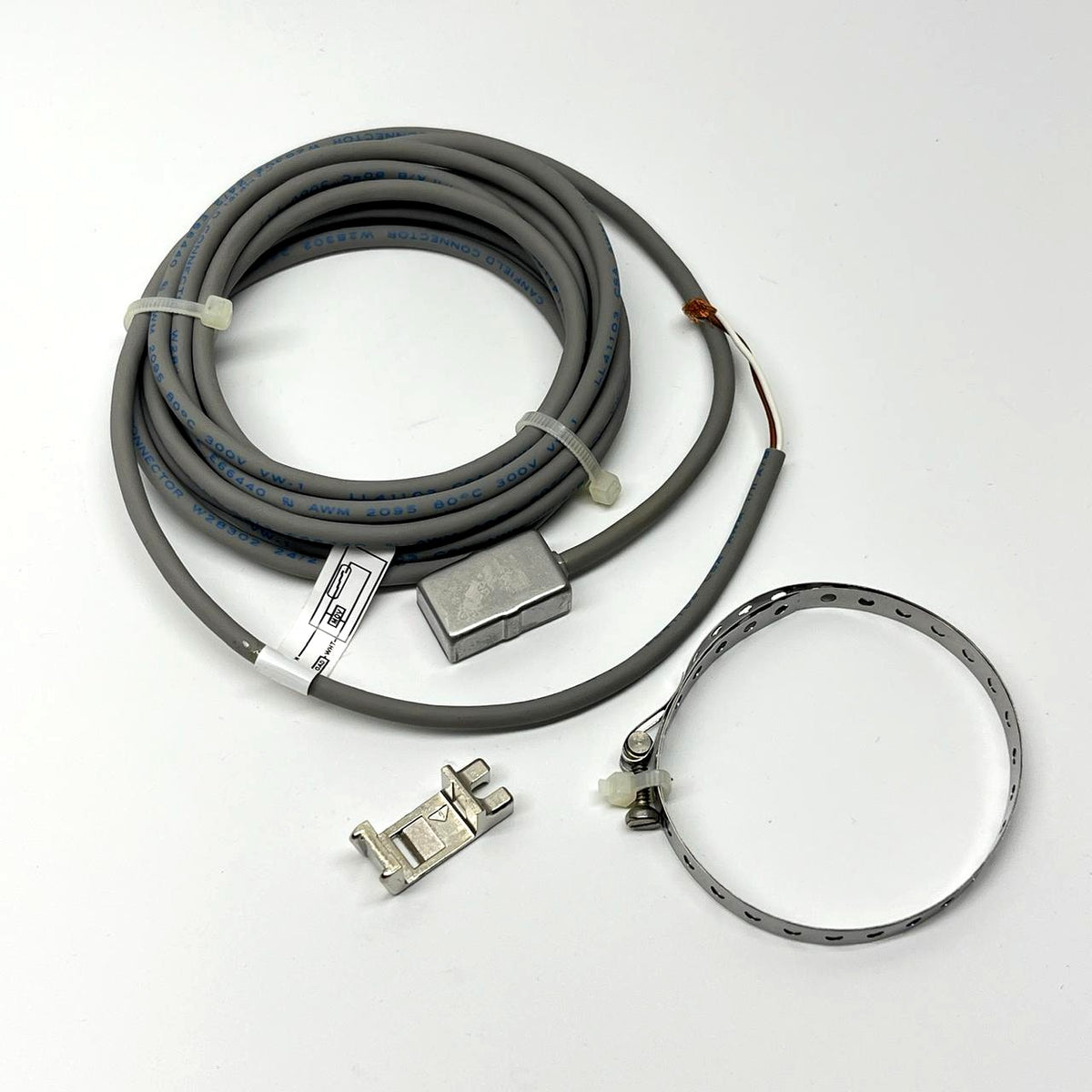Numatics SW04 Actuator Switch 120V 0.5A 10W w/Cable & Clamp