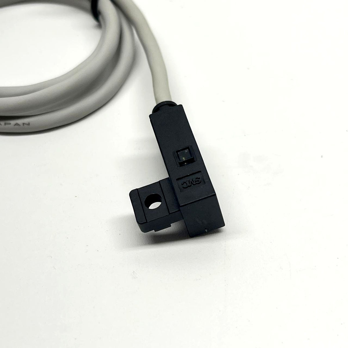 SMC D-F79 Cylinder Auto Switch / Magnetic Proximity Sensor 3-Wire