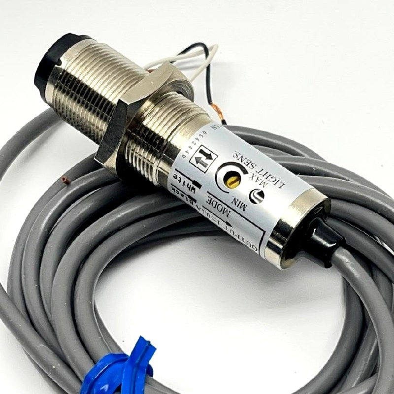 SICK/OPTEX CDD-40N Photoelectric Sensor M30 12-24V DC