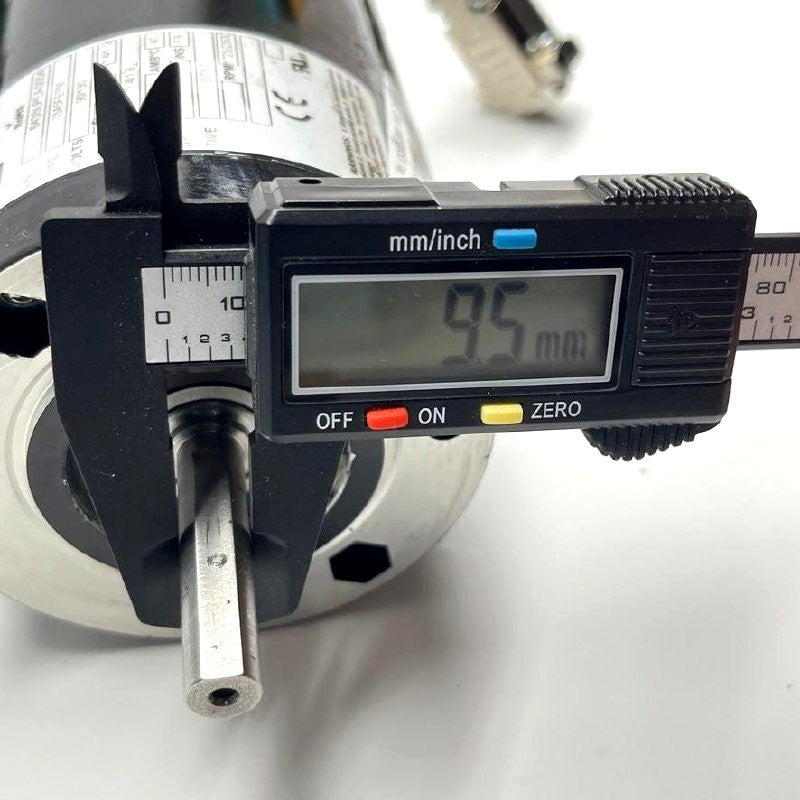 Bodine 33A5FEPM DC Small Motor 90/130V 1725/2500 RPM w/ Encoder