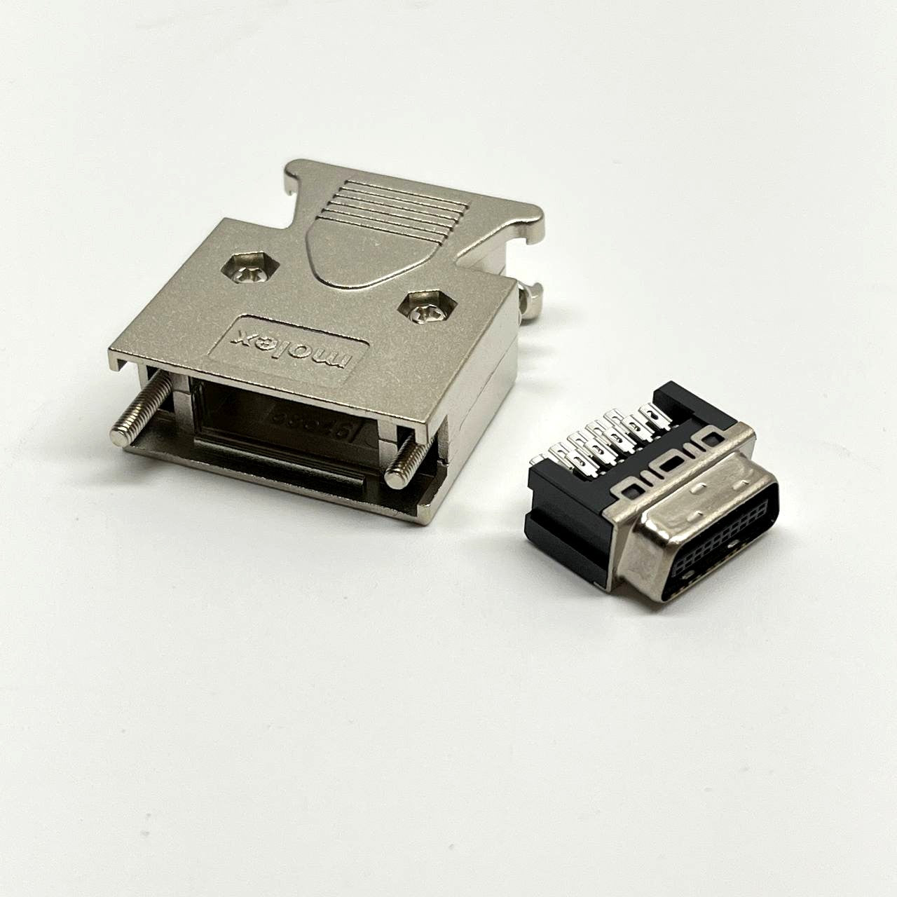 Molex XMC60033-F 24-pin micro connector insert + metal hood shell