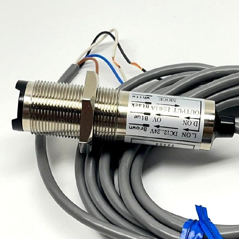 SICK/OPTEX CDD-40N Photoelectric Sensor M30 12-24V DC