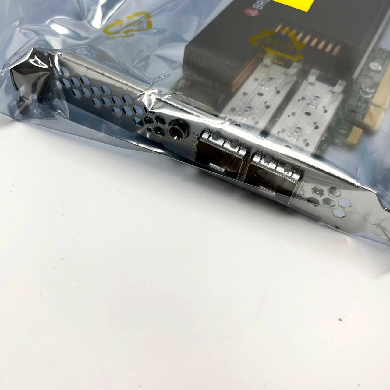 Broadcom BCM958802A8046C 2-Port 25Gb 16GB DDR4 SmartNIC PCIe