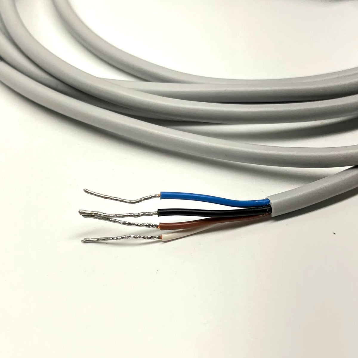 Micro Detectors SSF-0N-0A M18 Photoelectric Fiber Sensor 10-30V NPN