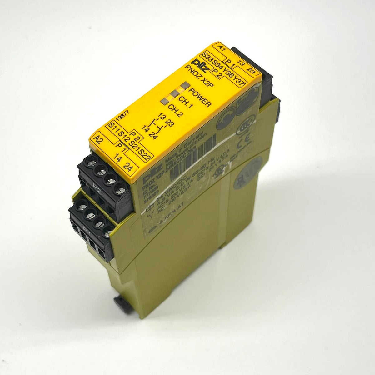 Pilz PNOZ X2P Safety Relay 24VAC/DC 2 n/o DIN-rail