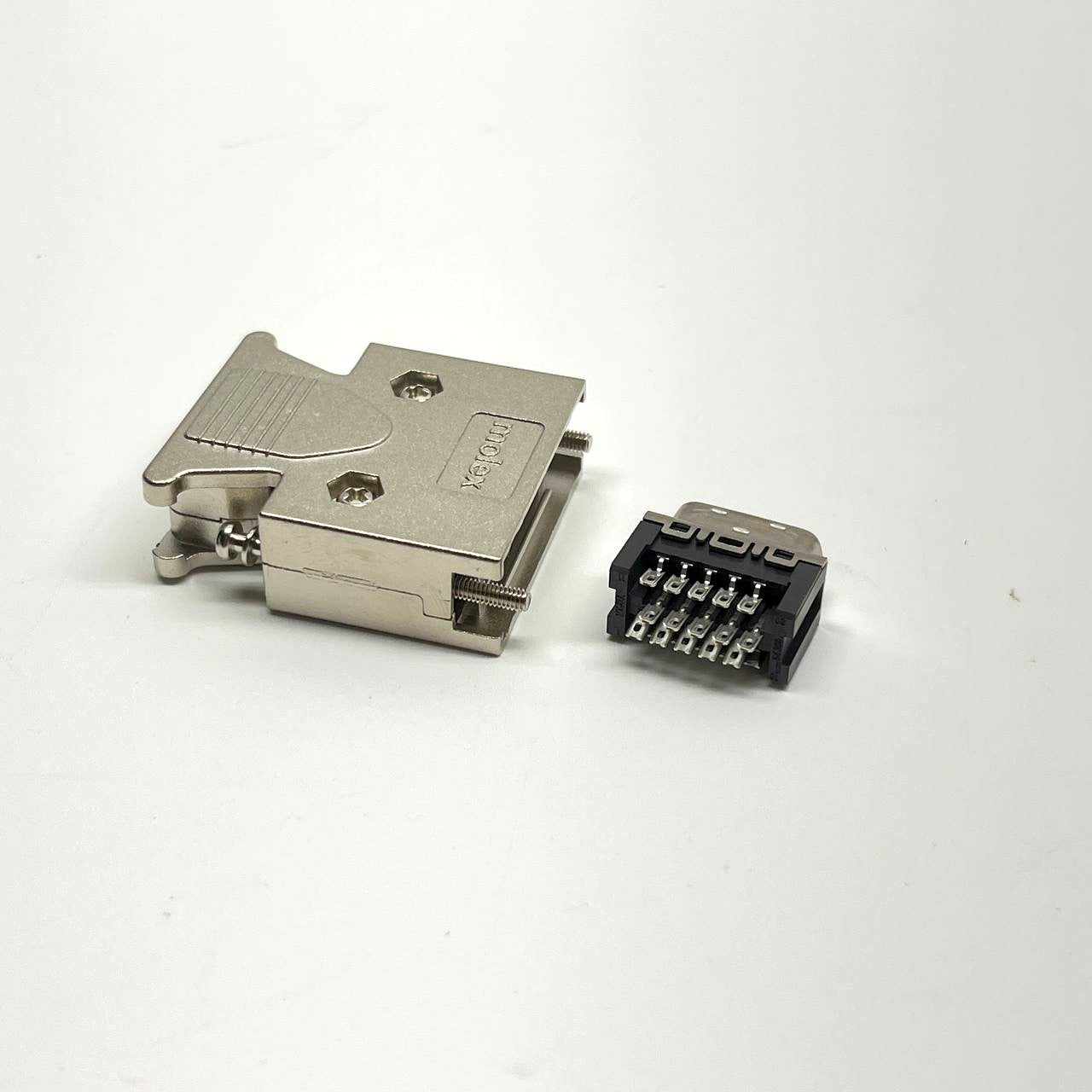Molex XMC60033-F 24-pin micro connector insert + metal hood shell