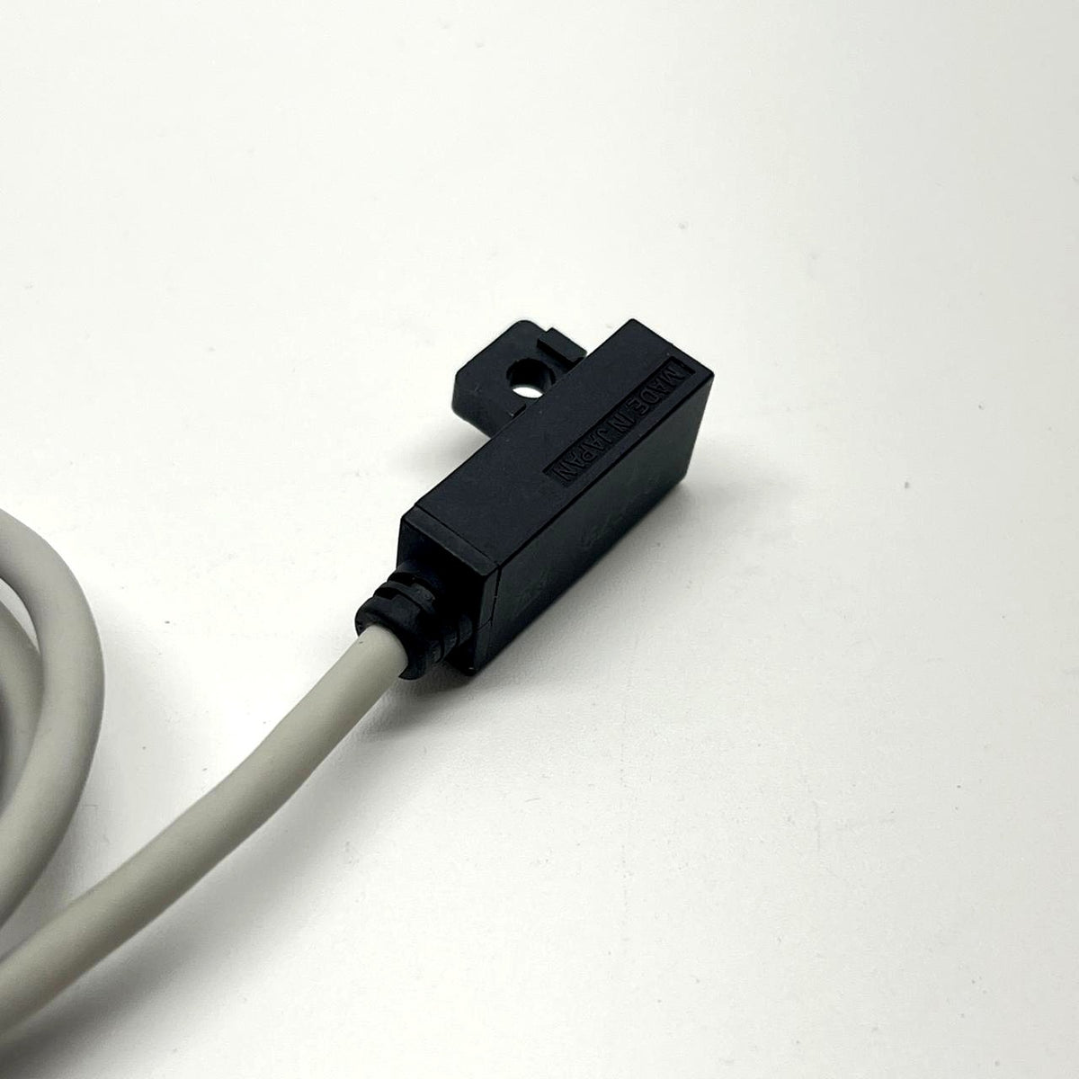 SMC D-F79 Cylinder Auto Switch / Magnetic Proximity Sensor 3-Wire