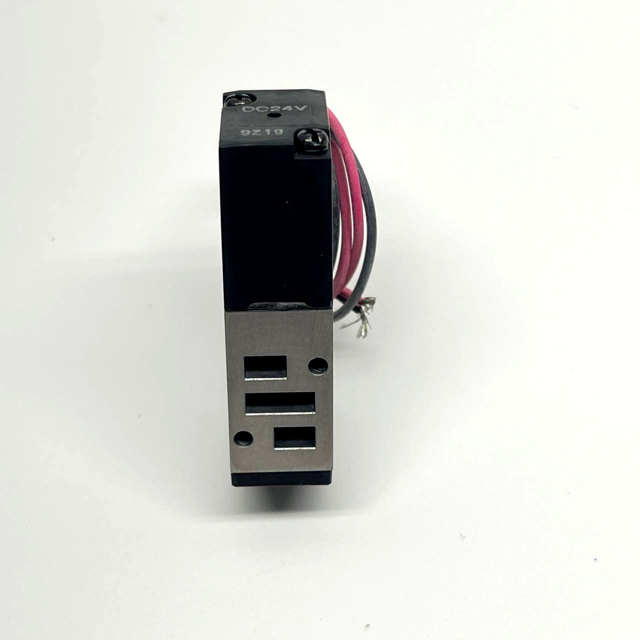 CKD 3PB119-00-3 DC24V Solenoid Pneumatic Valve 3PB119 3/2