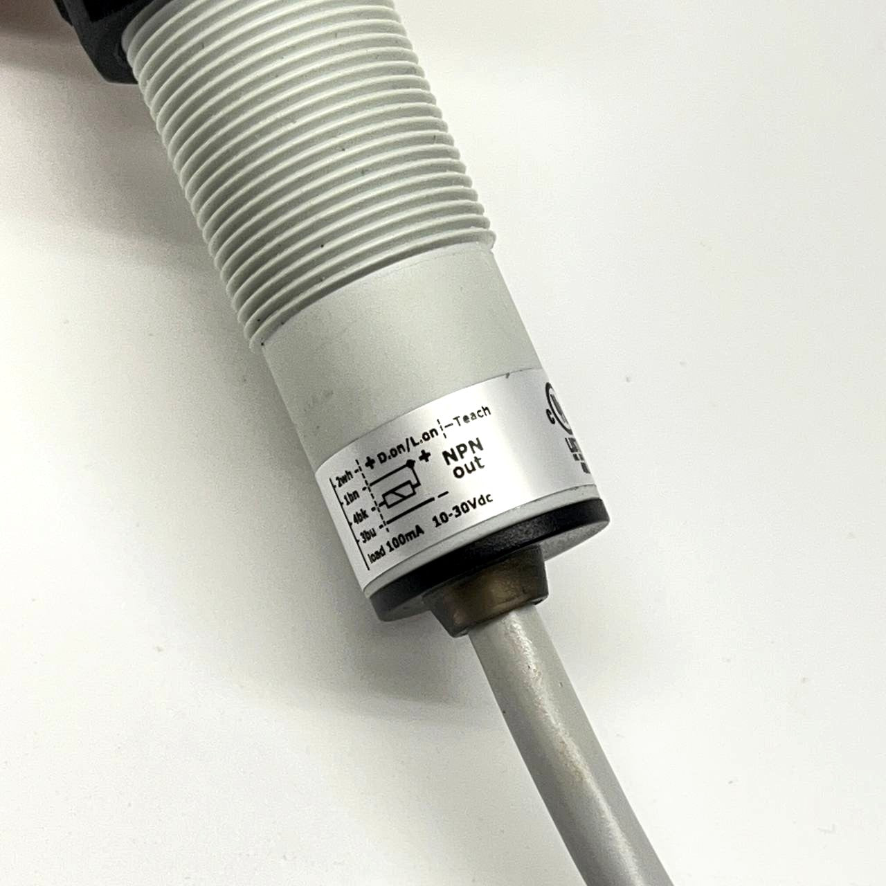 GM SSF-ON-0A NPN Photoelectric Sensor 10-30VDC 2.0m Cable