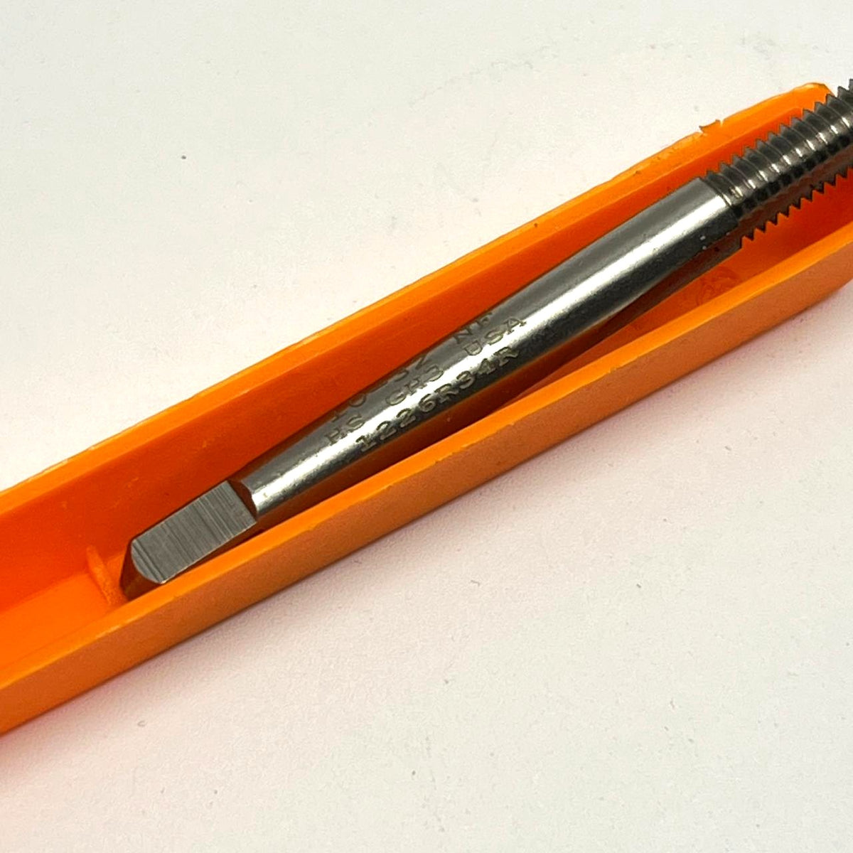 HERTEL HSS Hand Plug Tap 10-32 2FL H3 - USA