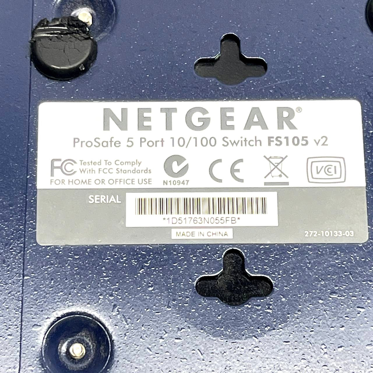 NETGEAR FS105 v2 5-Port 10/100Mbps Fast Ethernet Switch