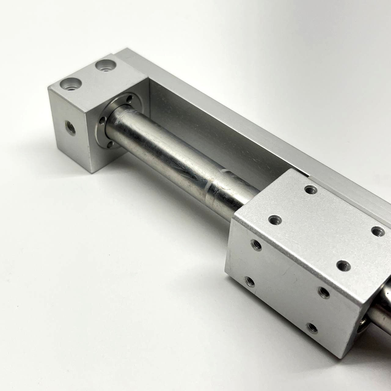 SMC CY1R10H-100 Guided Pneumatic Cylinder 10mm Bore 100mm Stroke