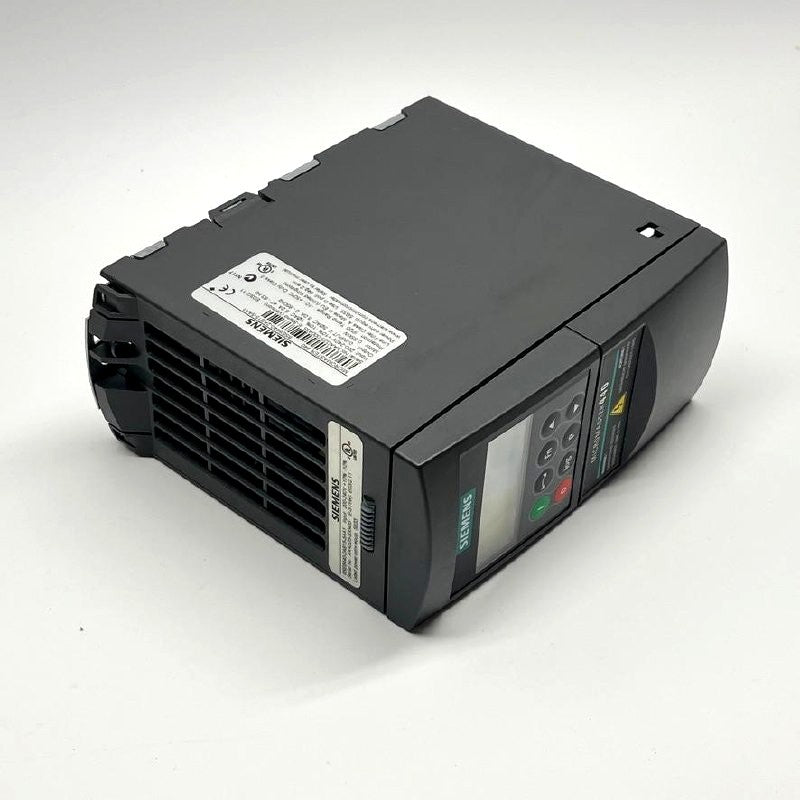 Siemens MICROMASTER 440 Inverter 6SE6440-2AB15-5AA1 200-240V 0.55kW