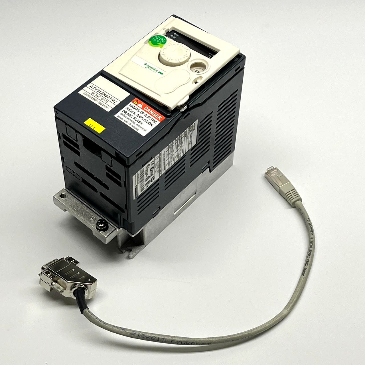Schneider Altivar ATV312H037M2 0.37kW 200-240V VFD Inverter
