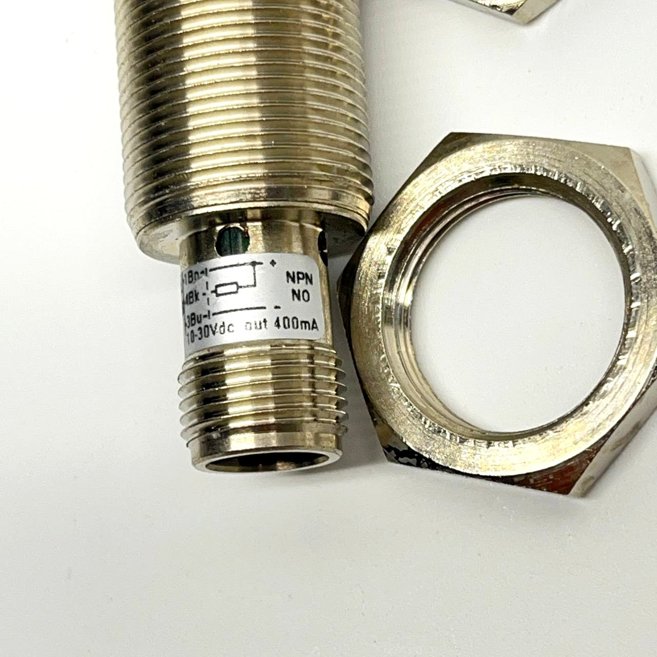 AK1-AN-3H Inductive Proximity Sensor M30 NPN NO 10-30VDC 400mA