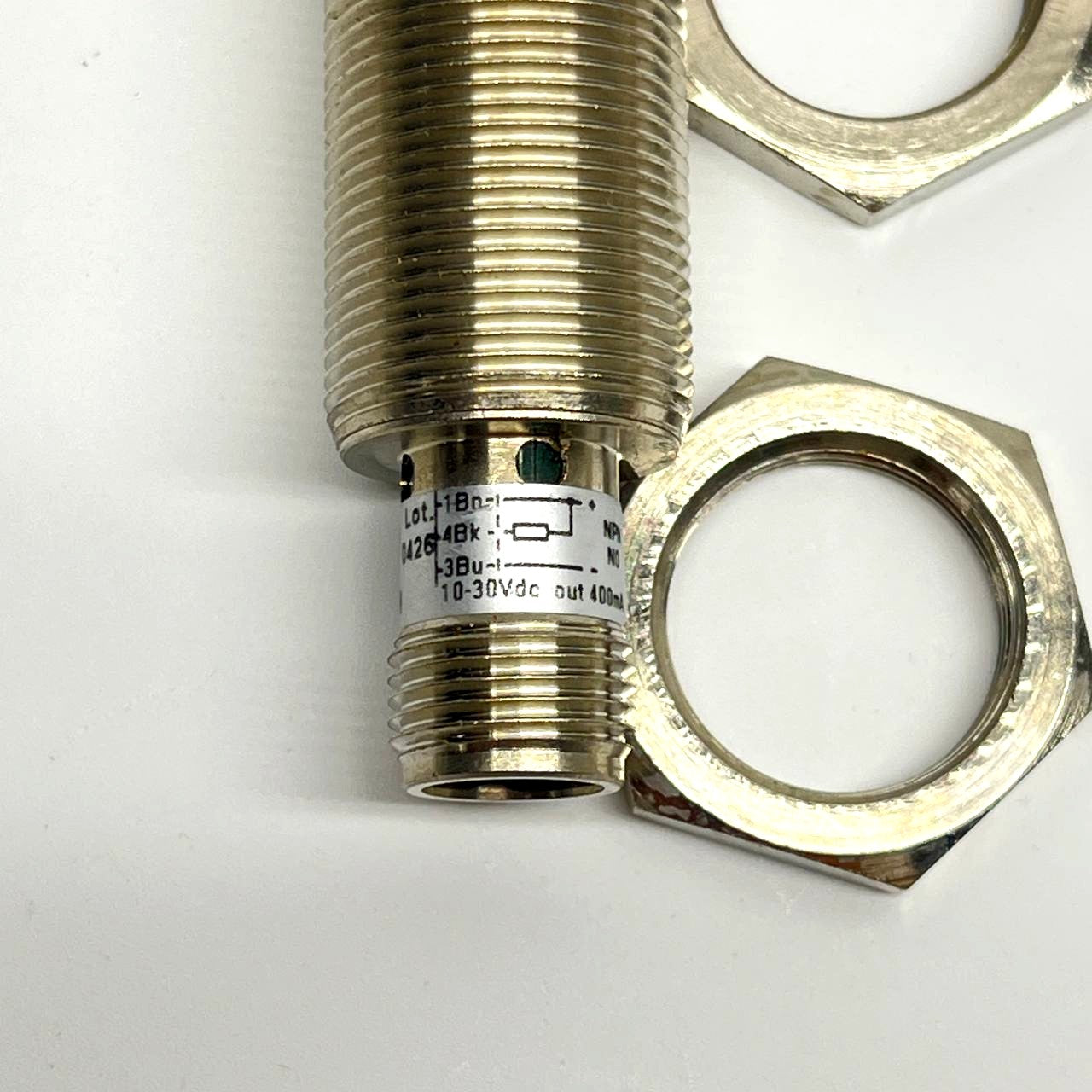AK1-AN-3H Inductive Proximity Sensor M30 NPN NO 10-30VDC 400mA