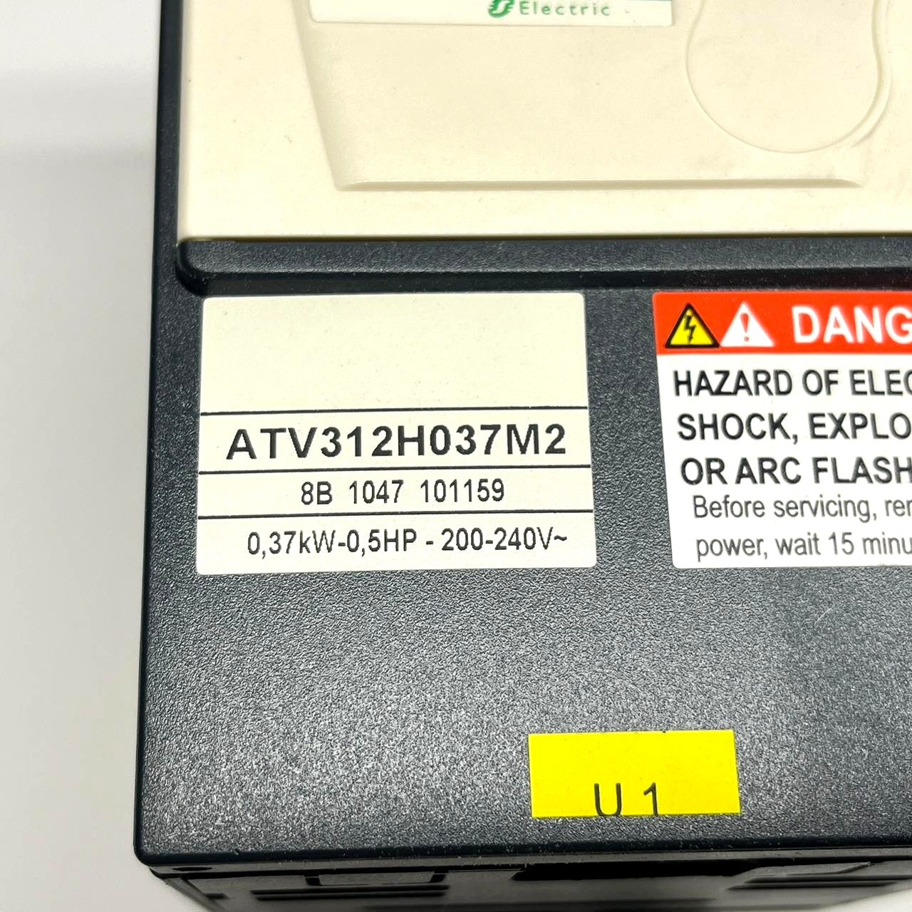 Schneider Altivar ATV312H037M2 0.37kW 200-240V VFD Inverter